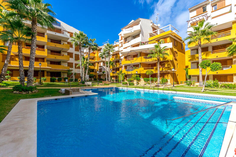 Apartment for sale in Torrevieja, Alicante