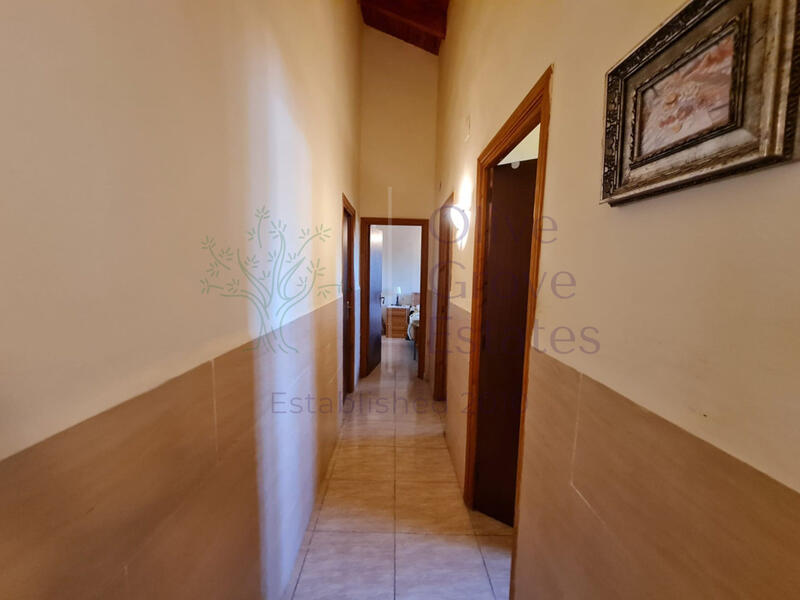 4 Cuarto Villa en venta