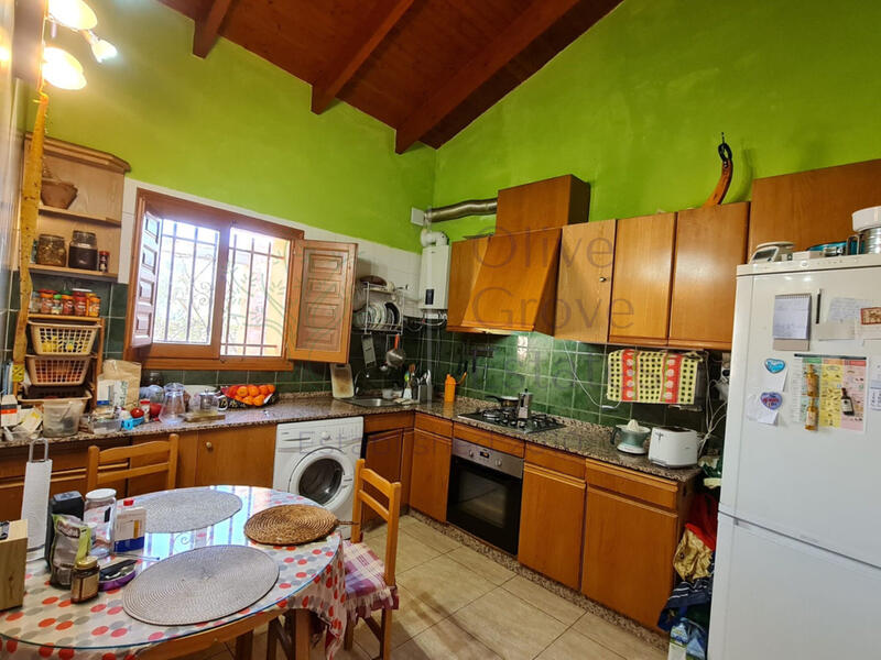 4 Cuarto Villa en venta