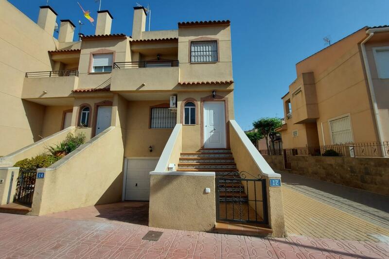 Byhus til salg i Rojales, Alicante