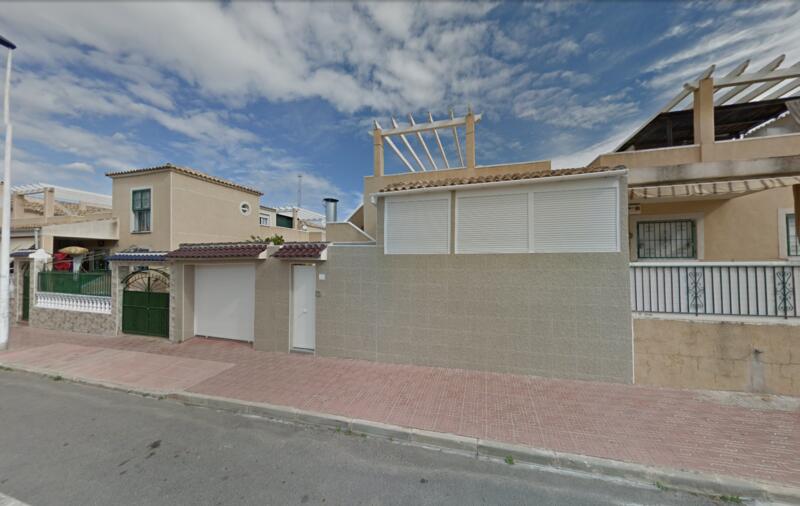 Radhus till salu i Torrevieja, Alicante