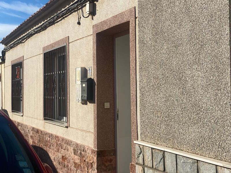 Auberge à vendre dans Los Montesinos, Alicante