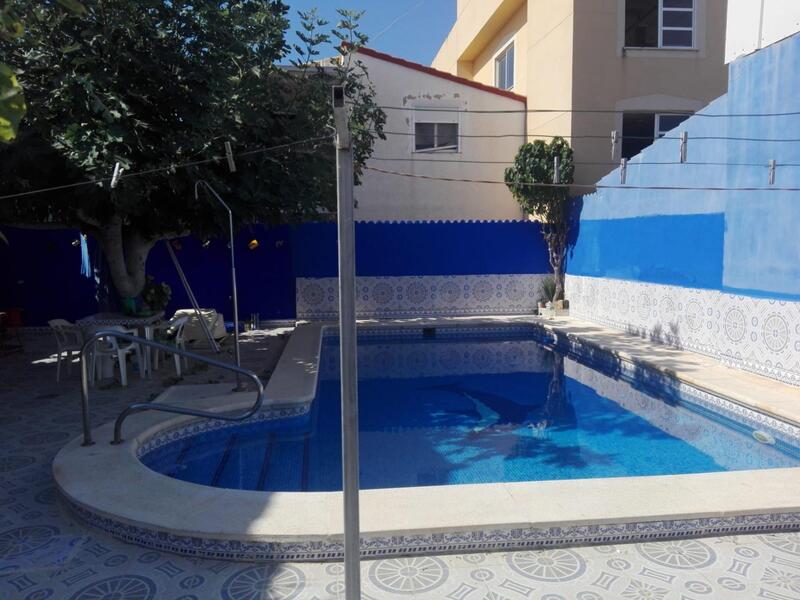 3 Cuarto Villa en venta