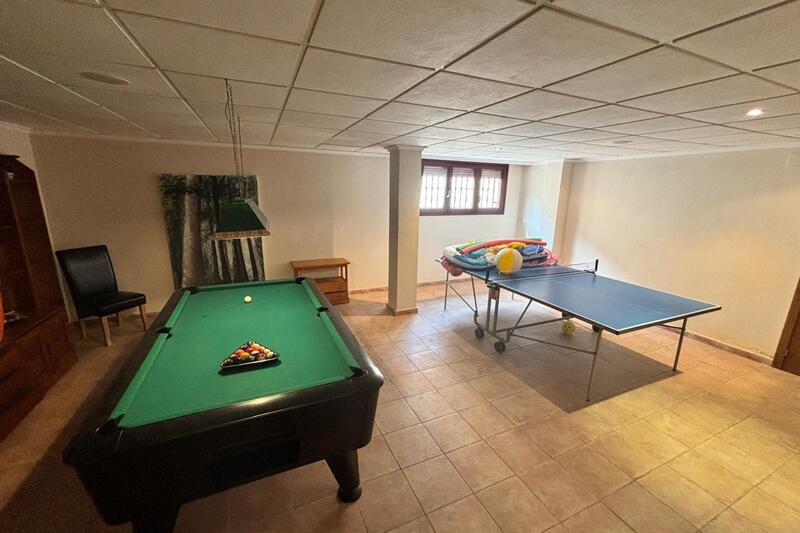 4 slaapkamer Villa Te koop