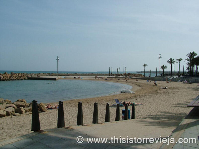 Villa à vendre dans Torrevieja, Alicante