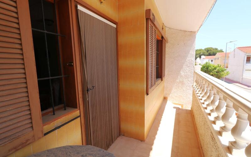 2 Cuarto Villa en venta