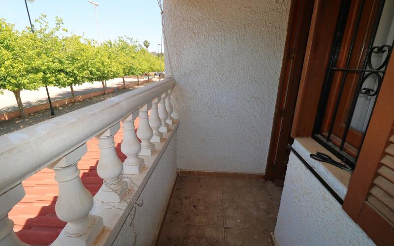 2 Cuarto Villa en venta