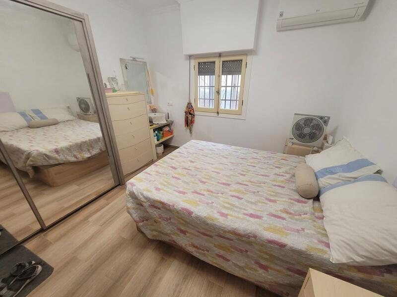 2 Schlafzimmer Landhaus zu verkaufen