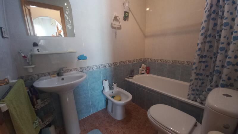 2 slaapkamer Appartement Te koop