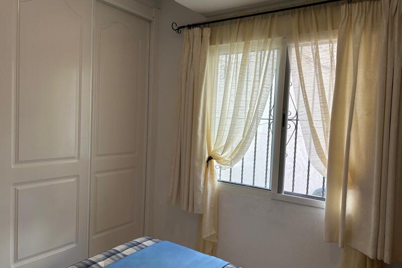 2 Cuarto Villa en venta