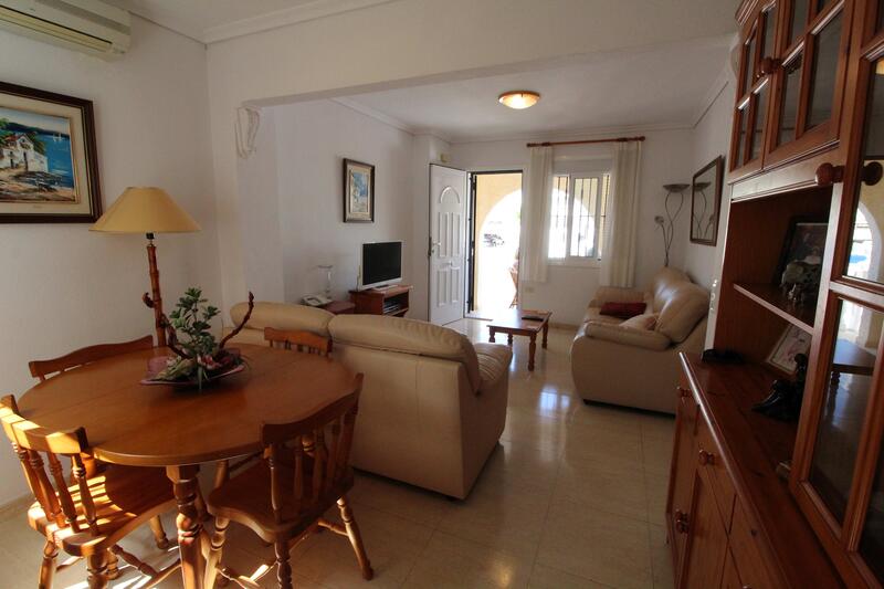 2 Cuarto Casa de Campo en venta