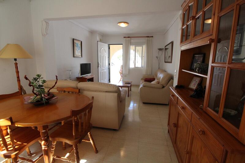 2 Cuarto Casa de Campo en venta