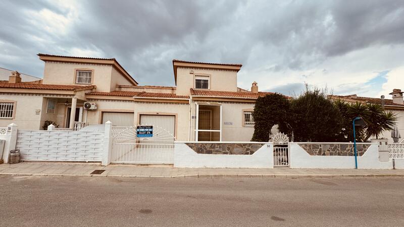Villa à vendre dans Algorfa, Alicante