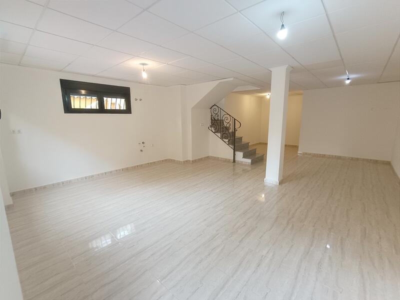 2 Cuarto Villa en venta