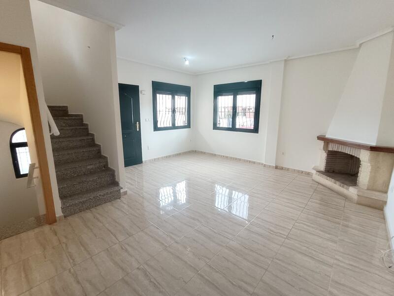 2 Cuarto Villa en venta