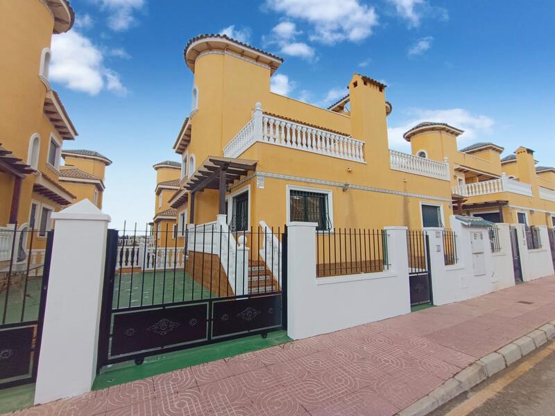 Villa à vendre dans Ciudad Quesada, Alicante