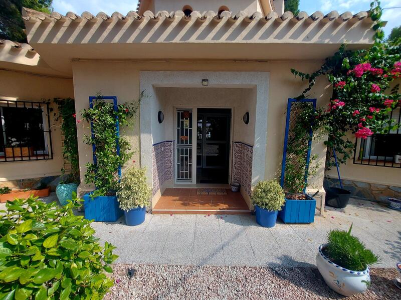 5 Cuarto Villa en venta