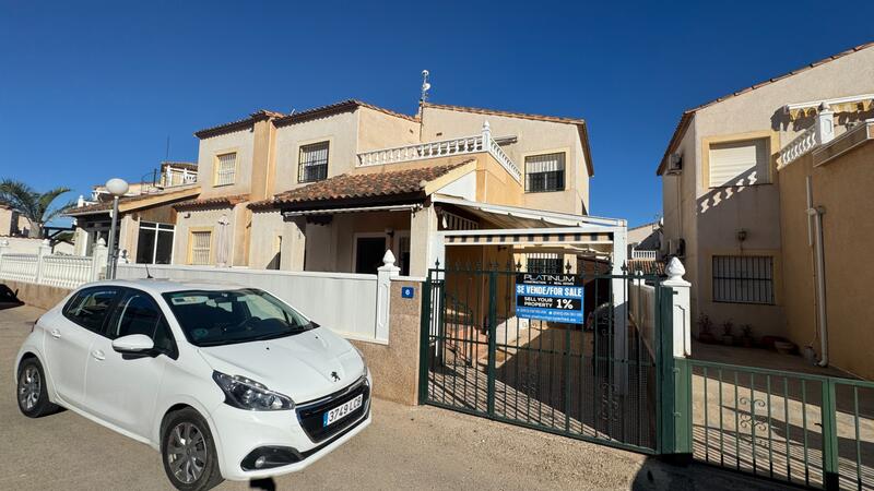 Duplex zu verkaufen in Algorfa, Alicante