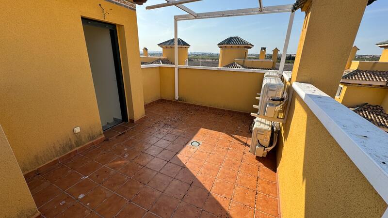 3 Cuarto Villa en venta