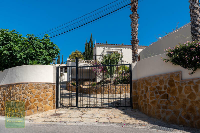 Villa para alquiler a largo plazo en Mojácar, Almería