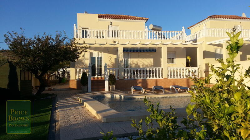 Villa zu verkaufen in Sorbas, Almería