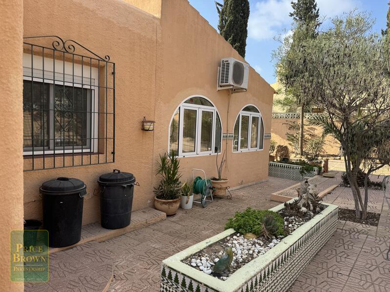 3 Cuarto Villa en venta