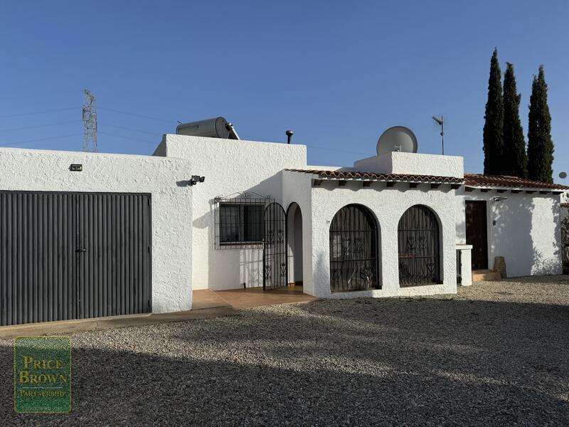 Villa for sale in Vera, Almería