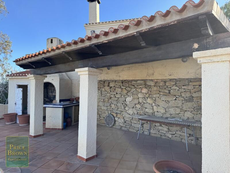 4 Cuarto Villa en venta