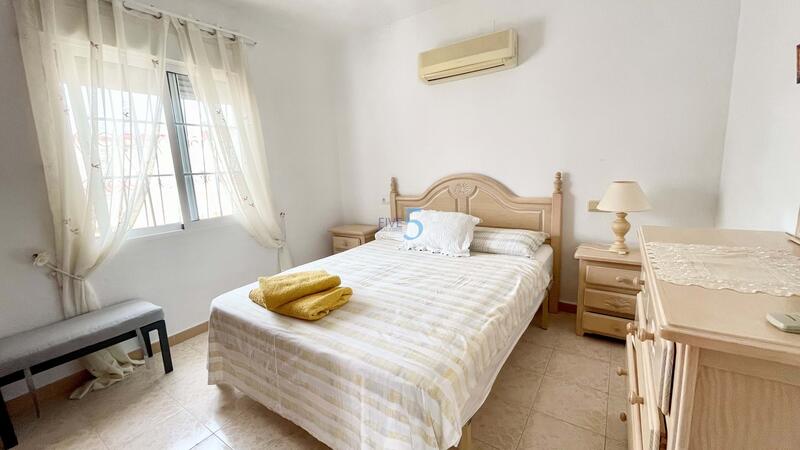 4 chambre Auberge à vendre