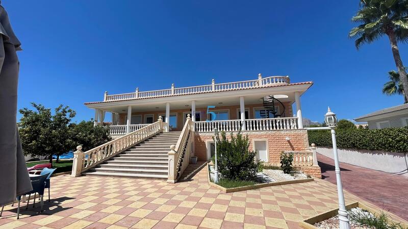 Villa till salu i l'Alfàs del Pi, Alicante
