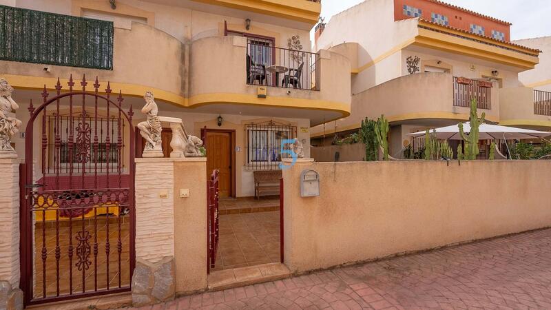 Maison de Ville à vendre dans Orihuela, Alicante