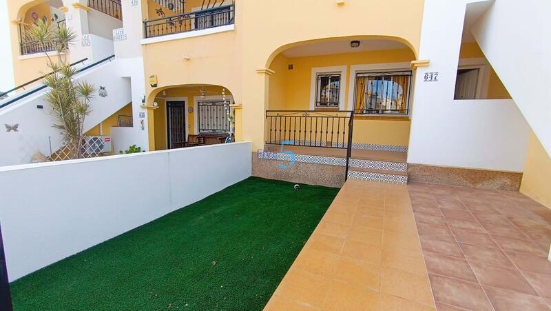 Lägenhet till salu i Orihuela, Alicante