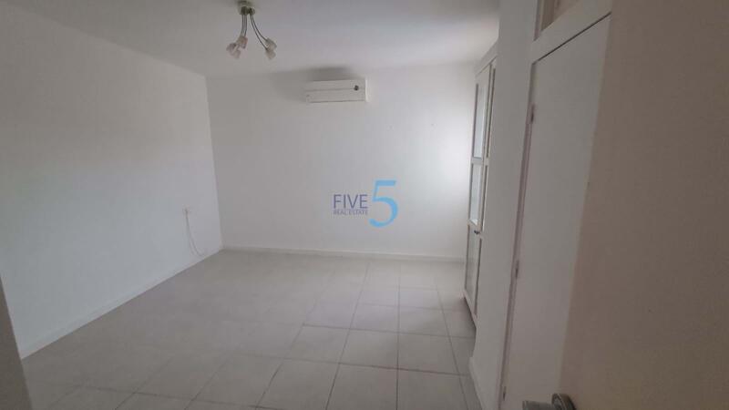 4 Cuarto Dúplex en venta