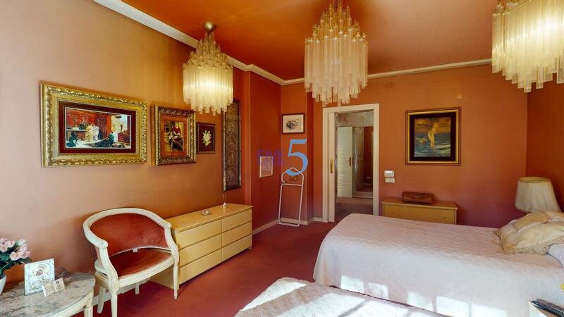 8 slaapkamer Villa Te koop
