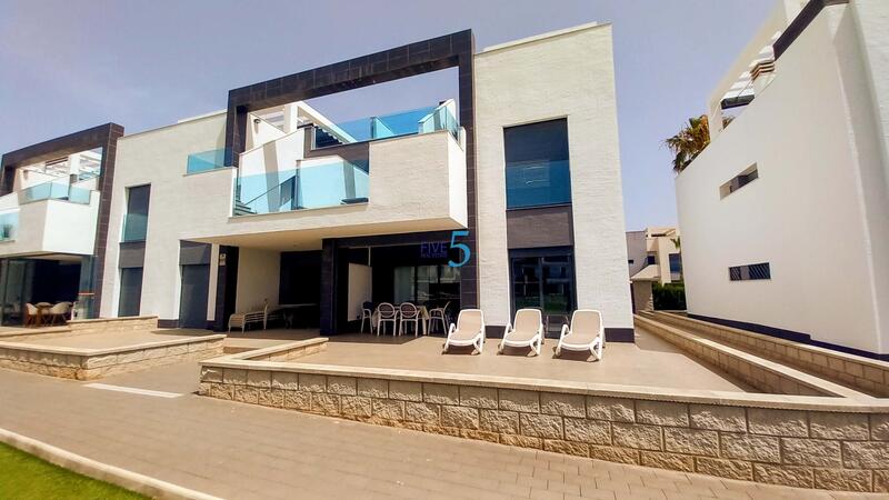 квартира продается в Guardamar del Segura, Alicante