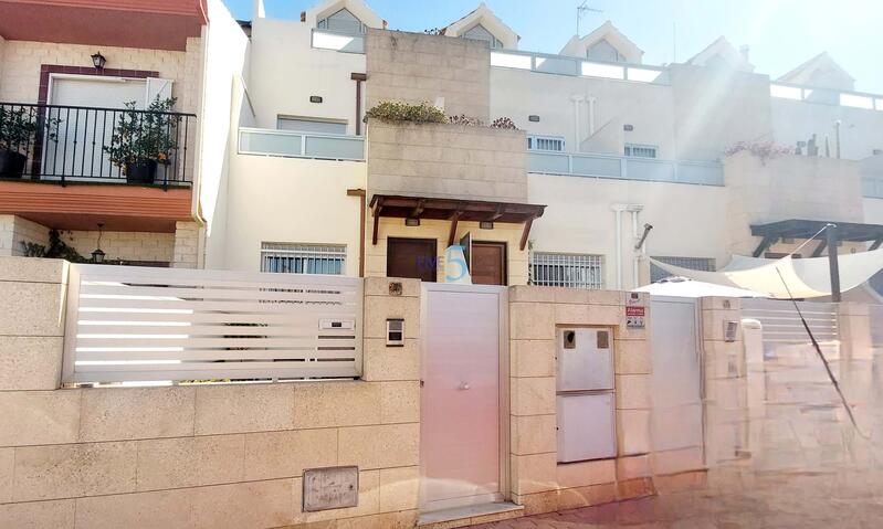 Maison de Ville à vendre dans San Pedro del Pinatar, Murcia