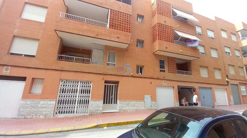 квартира продается в Guardamar del Segura, Alicante