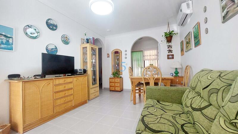 1 Cuarto Villa en venta