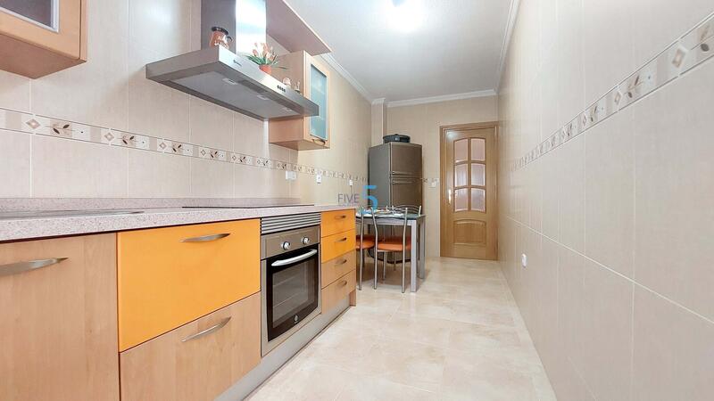 3 bedroom Apartment for sale