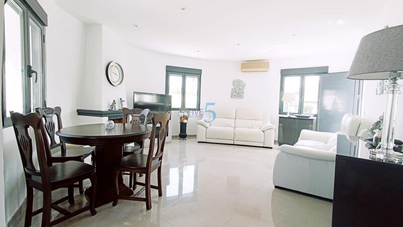 3 bedroom Villa for sale