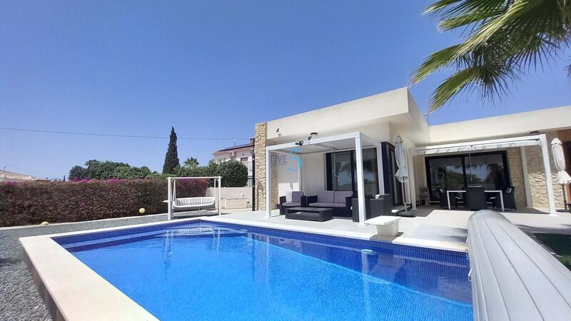 3 bedroom Villa for sale