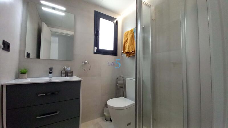 3 Cuarto Villa en venta