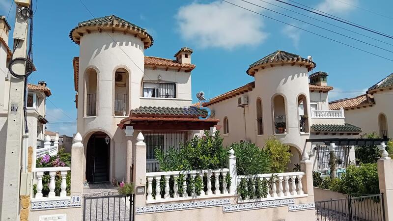 Деревенский Дом продается в Orihuela, Alicante