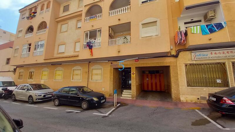 Appartement zu verkaufen in Torrevieja, Alicante