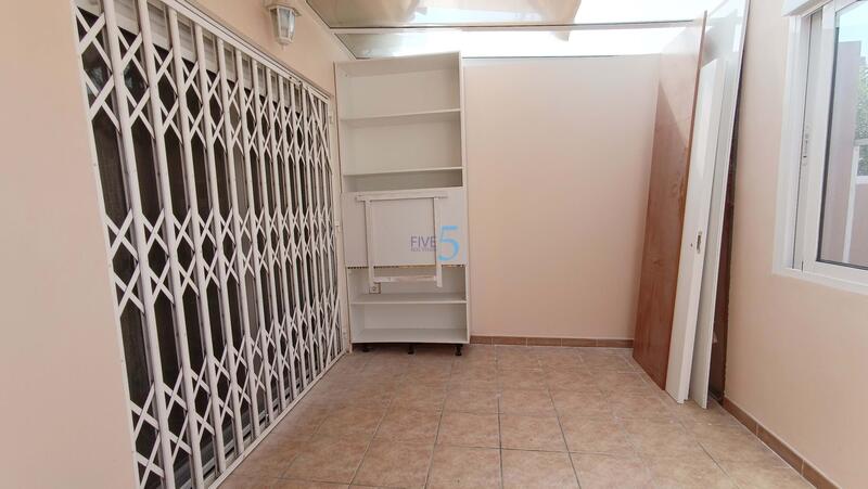 2 Cuarto Villa en venta