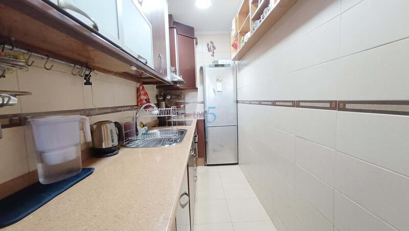 2 Cuarto Villa en venta