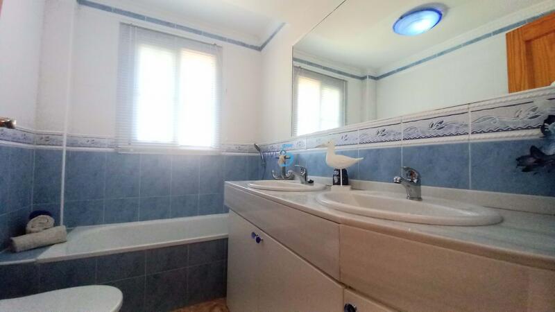 3 Cuarto Villa en venta