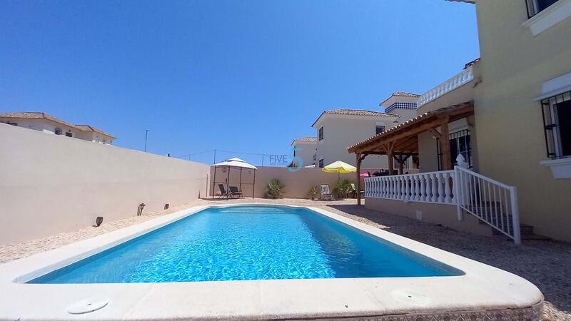 3 bedroom Villa for sale