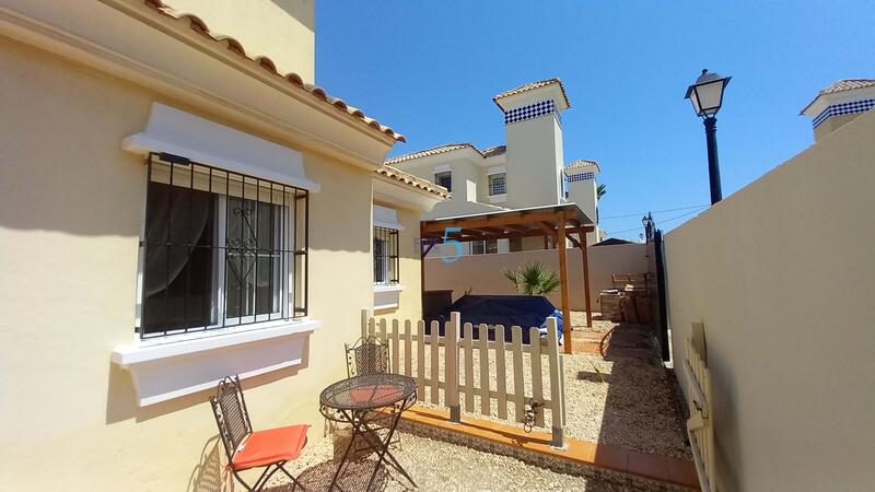 3 Cuarto Villa en venta