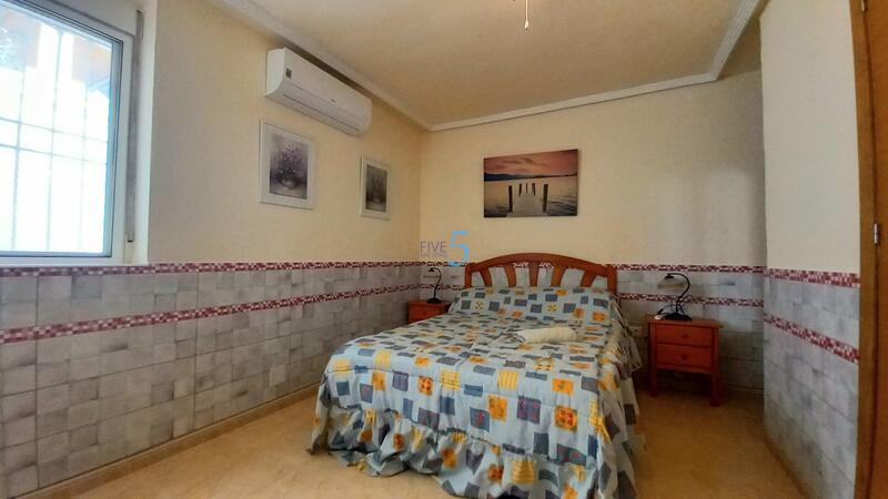 5 Cuarto Villa en venta